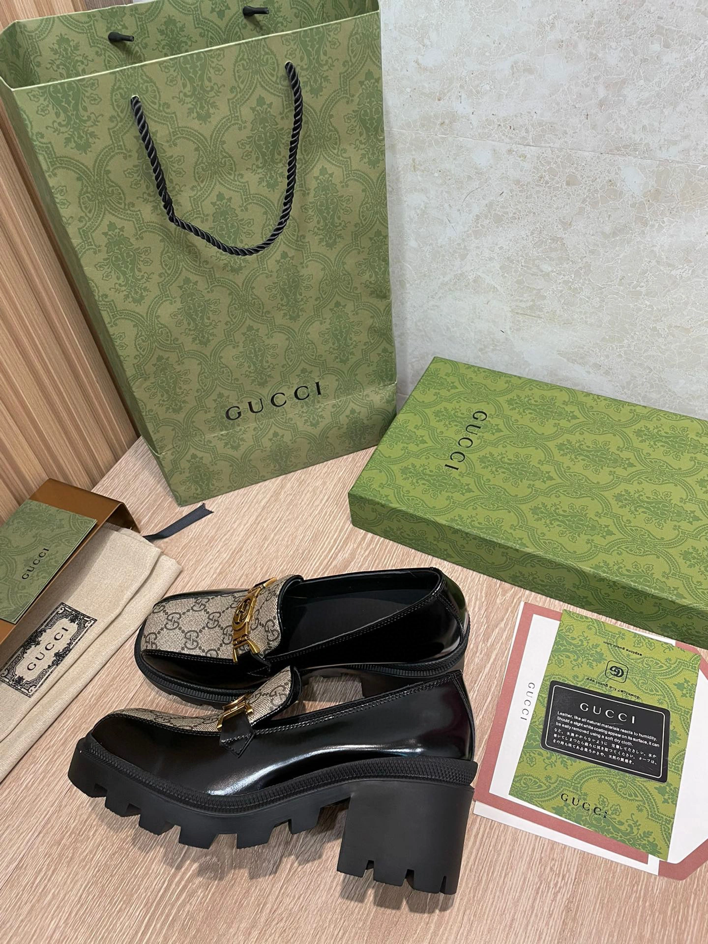 coco- heel height ：5.5cm， Calfskin item:B-X158J2316